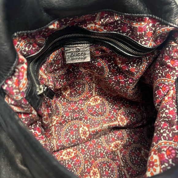 Authentic Gucci Indy full leather logo print Large Hobo Tote Handbag w/tassels - Picture 4 of 4